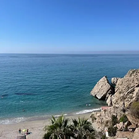 Lovely Ground Floor Апартаменты *