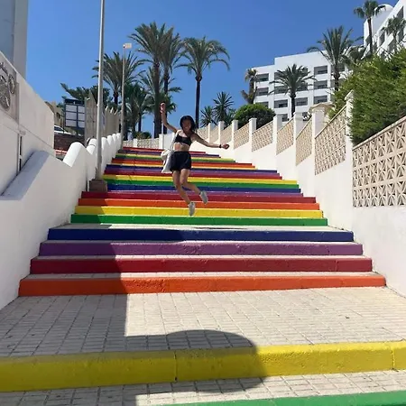 Lovely Ground Floor Апартаменты