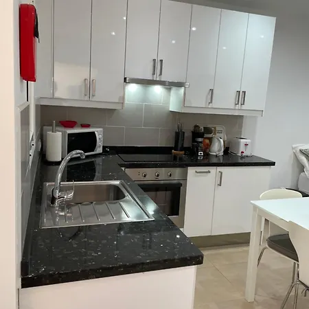 Lovely Ground Floor Apartmán Nerja