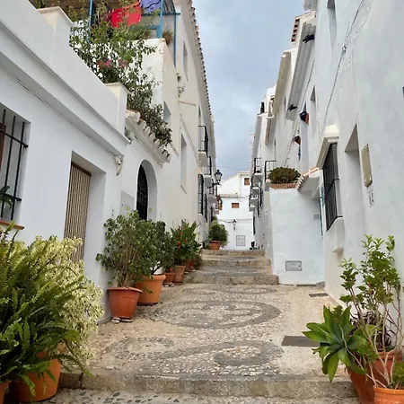 Lovely Ground Floor Appartement Nerja